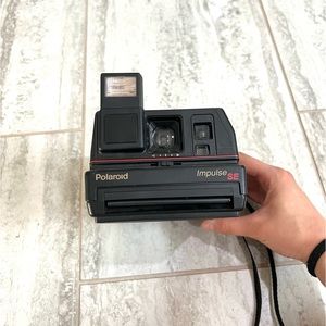 Vintage Polaroid Impulse SE Film Camera :)
